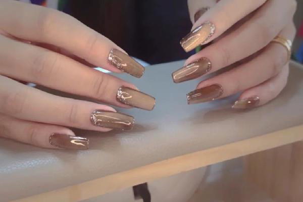 猫眼胶吸不出来什么原因 猫眼胶吸铁石怎么用 猫眼胶吸不出来什么原因 猫眼胶吸铁石怎么用