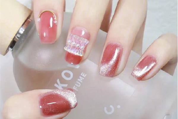 猫眼胶吸不出来什么原因 猫眼胶吸铁石怎么用 猫眼胶吸不出来什么原因 猫眼胶吸铁石怎么用