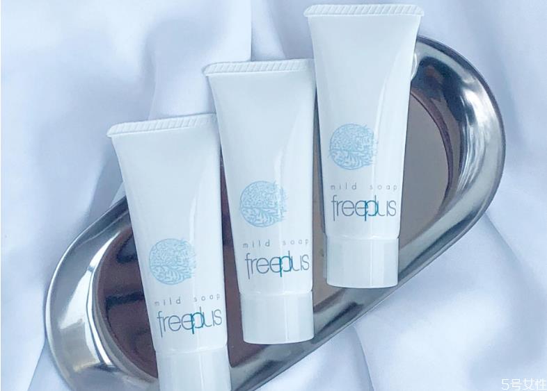 芙丽芳丝洗面奶味道怎么怪怪的 芙丽芳丝洗面奶正品味道 芙丽芳丝洗面奶味道怎么怪怪的 芙丽芳丝洗面奶正品味道