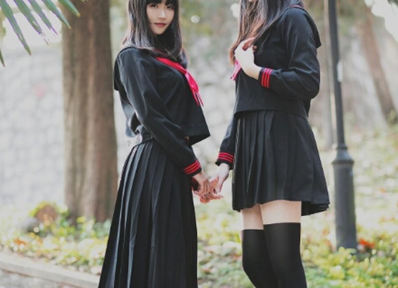 出轨女人看见前夫谈女朋友 出轨女人看见前夫谈女朋友