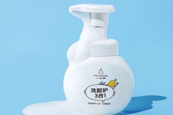 小迷糊洗面奶是皂基还是氨基酸 小迷糊洗面奶敏感肌能用吗 小迷糊洗面奶是皂基还是氨基酸 小迷糊洗面奶敏感肌能用吗