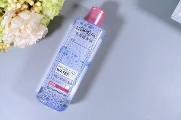 卸妆水和卸妆油有哪些区别 卸妆水和卸妆油适合卸浓妆吗 卸妆水和卸妆油有哪些区别 卸妆水和卸妆油适合卸浓妆吗