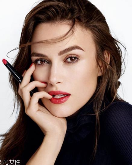 香奈儿l丝绒43号好用吗?香奈儿口红如何辨别真伪 香奈儿l丝绒43号好用吗?香奈儿口红如何辨别真伪