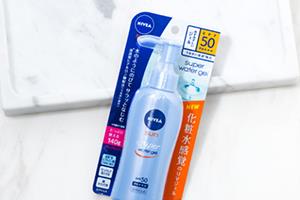 妮维雅防晒啫喱白瓶和蓝瓶区别 
