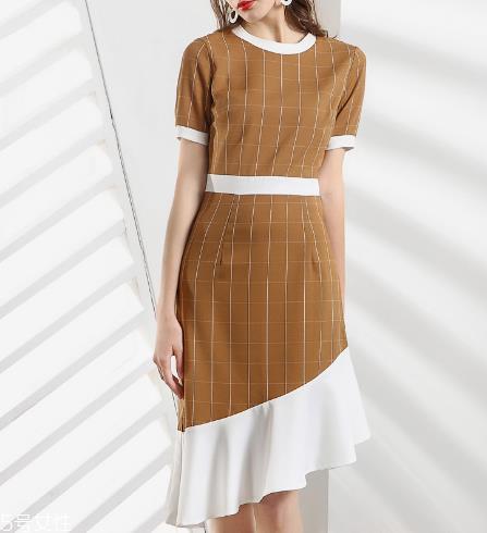 矮个子穿长裙怎么搭配?矮个子穿长裙搭配技巧 矮个子穿长裙怎么搭配?矮个子穿长裙搭配技巧