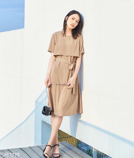 矮个子穿长裙怎么搭配?矮个子穿长裙搭配技巧 矮个子穿长裙怎么搭配?矮个子穿长裙搭配技巧