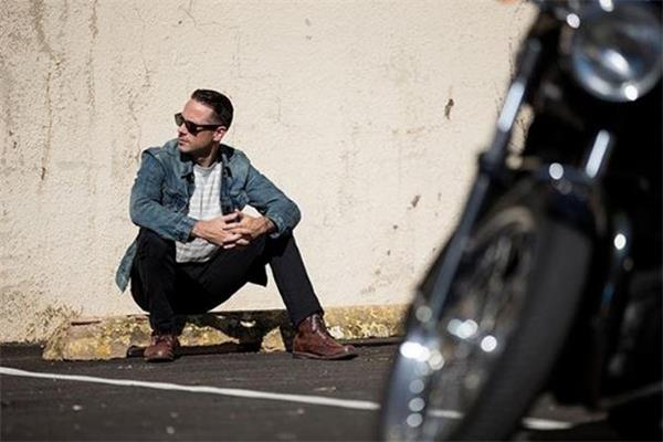 初秋男生穿什么外套好看 初秋男生外套穿搭图片 初秋男生穿什么外套好看 初秋男生外套穿搭图片