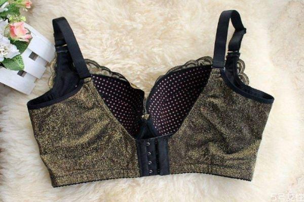 内衣发黄的原因 为什么内衣会发黄 内衣发黄的原因 为什么内衣会发黄