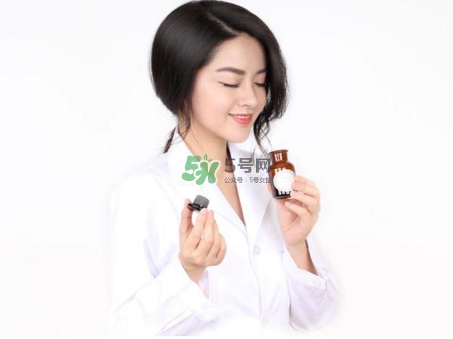 刷酸爆痘怎么办?刷酸爆痘要不要继续刷? 刷酸爆痘怎么办?刷酸爆痘要不要继续刷?