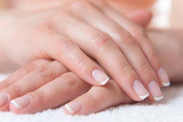 怎么可以保养指甲呢 保养指甲的方法有什么呢 怎么可以保养指甲呢 保养指甲的方法有什么呢