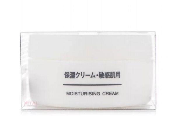 乳液和面霜哪个白天用哪个晚上用 白天用面霜还是乳液 乳液和面霜哪个白天用哪个晚上用 白天用面霜还是乳液