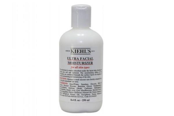 乳液和面霜哪个白天用哪个晚上用 白天用面霜还是乳液 乳液和面霜哪个白天用哪个晚上用 白天用面霜还是乳液