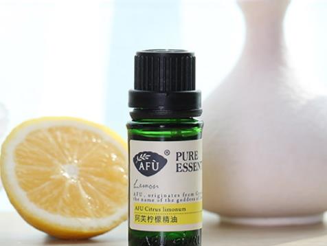柠檬草精油的功效与作用