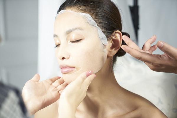 怎么避免压缩面膜的坏处 压缩面膜什么材质的好 怎么避免压缩面膜的坏处 压缩面膜什么材质的好