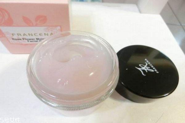 什么牌子的冻膜最好用 冻膜需要洗掉吗 什么牌子的冻膜最好用 冻膜需要洗掉吗