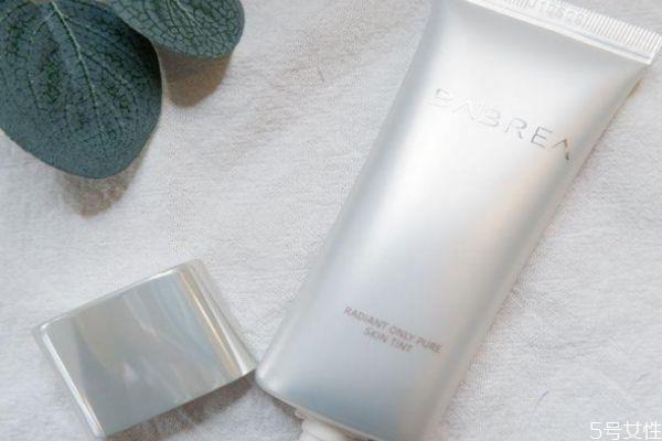 芭贝拉隔离霜怎么样 芭贝拉和香缇卡隔离哪个好 芭贝拉隔离霜怎么样 芭贝拉和香缇卡隔离哪个好