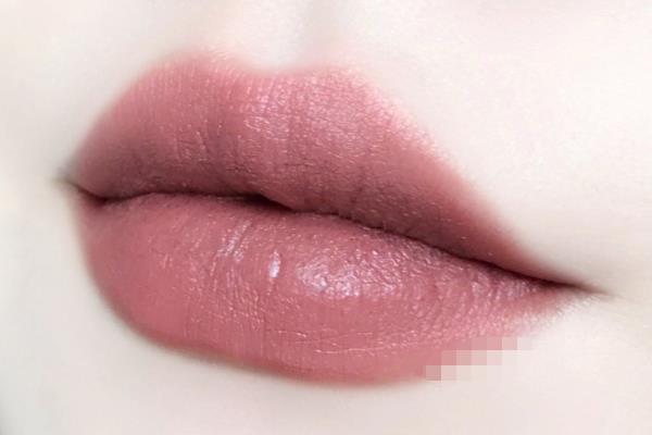 chanel62值得买吗 chanel62奶茶试色 chanel62值得买吗 chanel62奶茶试色