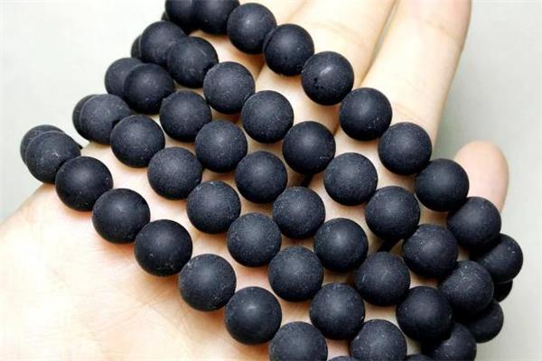 药珀是什么 药珀是人工合成的吗 药珀是什么 药珀是人工合成的吗