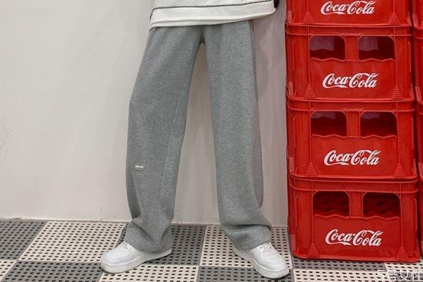 卫裤滴上油能洗掉吗 卫裤弄上油怎么去掉 卫裤滴上油能洗掉吗 卫裤弄上油怎么去掉