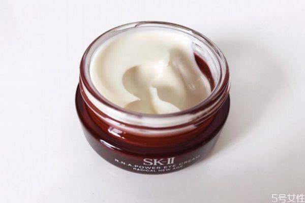 眼霜能放多久 眼霜凝固了还能用吗 眼霜能放多久 眼霜凝固了还能用吗