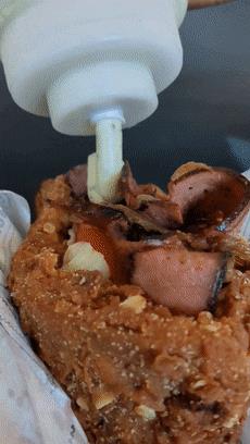 在马桶里吃巧克力冰淇淋?这个甜品创意差点创死我!