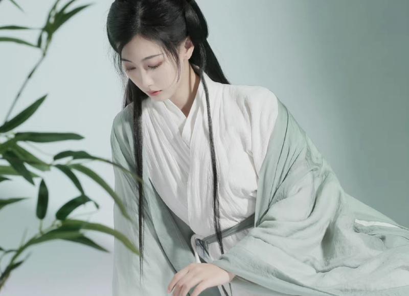 《男生对女生说什么情话比较浪漫》爬上墙头等红杏丶 发表 《男生对女生说什么情话比较浪漫》爬上墙头等红杏丶 发表