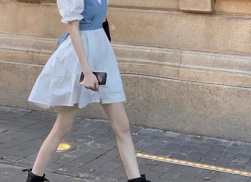 一个妹子天天和你聊天说明什么? 一个妹子天天和你聊天说明什么?