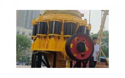 ​男生暗恋女生表现的细节