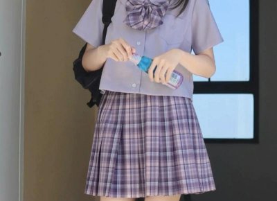 ​一个男生和你聊前任