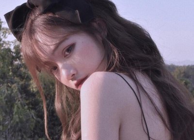 ​一个聊得火热的女生突然不理自己(聊了一段时间的女生突然不理我了)