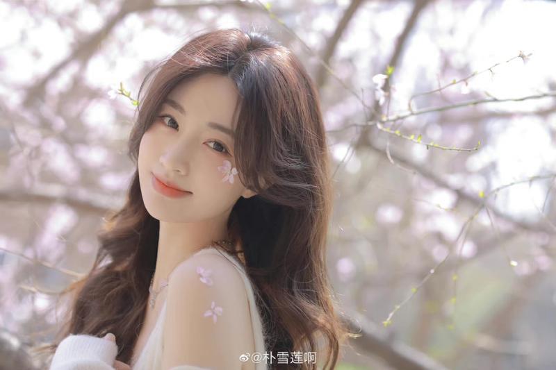 形容一辈子的友谊(形容一辈子的友谊八个字) 形容一辈子的友谊(形容一辈子的友谊八个字)