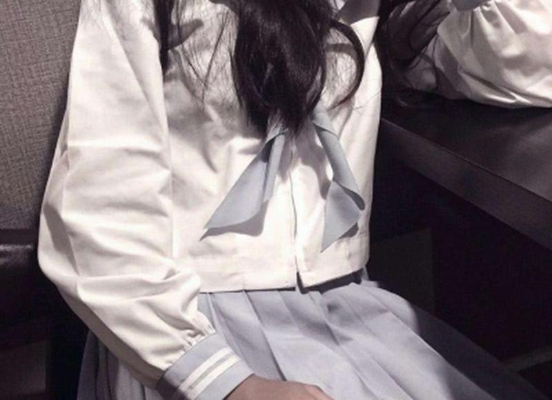 女生的双腿合不拢就意味着有性生活？