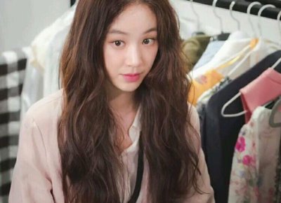 ​女生暗恋一个人的表现都有哪些？