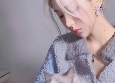 ​喜欢一个情绪化太严重的女生怎么追？该怎么相处