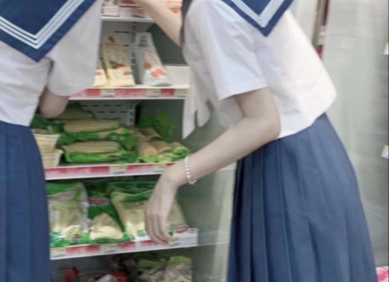 三观不同的恋爱还该继续吗？ 三观不合的感情该不该坚持