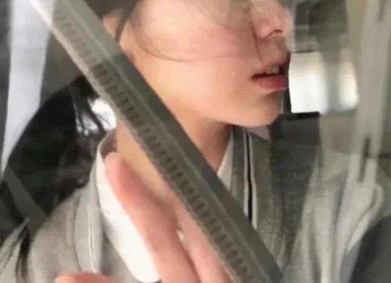 结婚3年，婆婆每月给我6000生活费，回了娘家一趟，我：必须分居