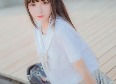 ​坐飞机耳朵疼怎么解决（坐飞机时感觉耳朵疼）