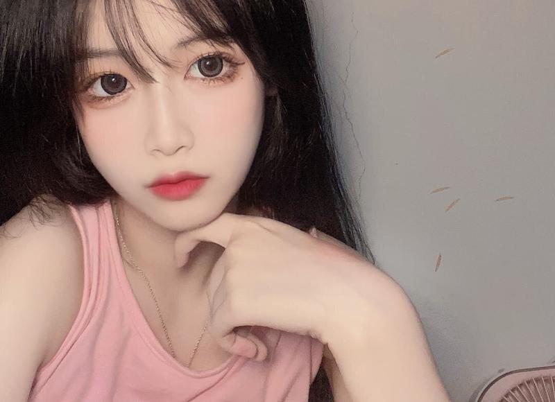 这两种开场白一下就搞定 怎么和女孩子聊天开头