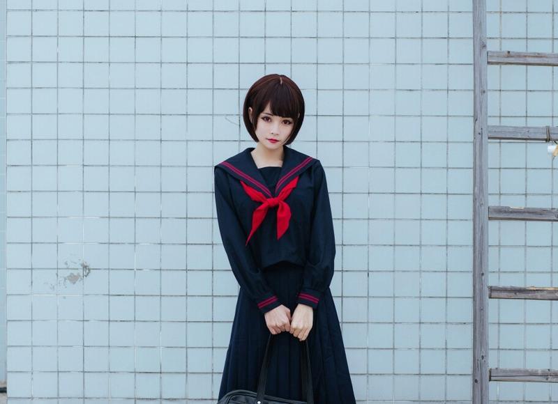 伴娘的复古礼服（伴娘礼服怎么绑）