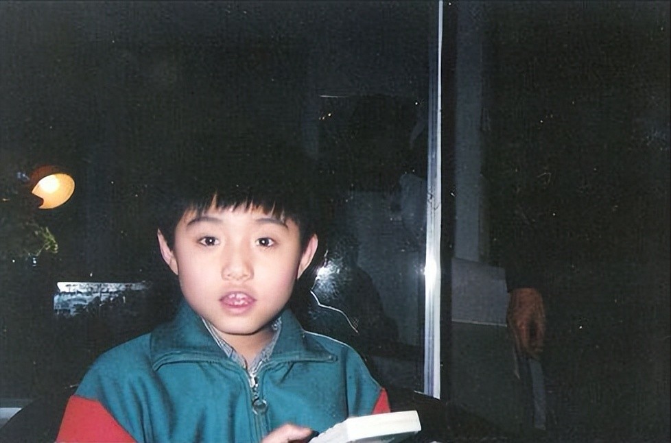 王阳：和蒋欣有过一段情，和韩庚是表兄弟，章子怡是他的粉丝