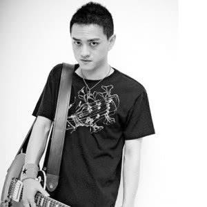 赵英俊是谁(“音乐鬼才”赵英俊的血泪成名史,和他背后的贵人)