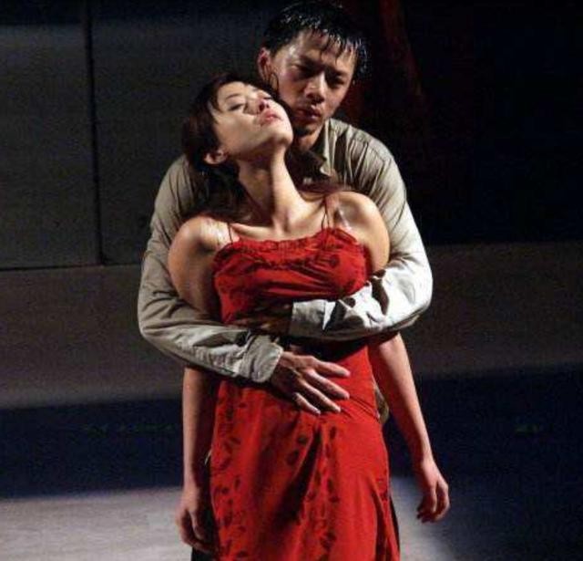 邓超和郝蕾在一起过三年(拍尺度片被邓超分手)(19)