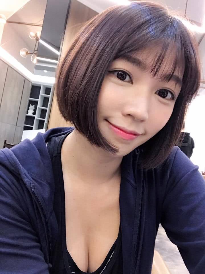 曾智希个人资料写真作品