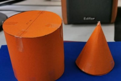 ​圆柱怎么做，圆柱体怎么做手工？