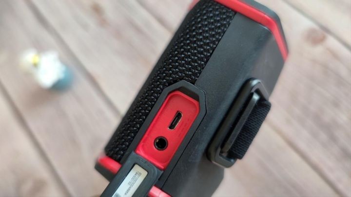 哪种品牌的小音箱好(推荐1款好用的蓝牙小音箱)