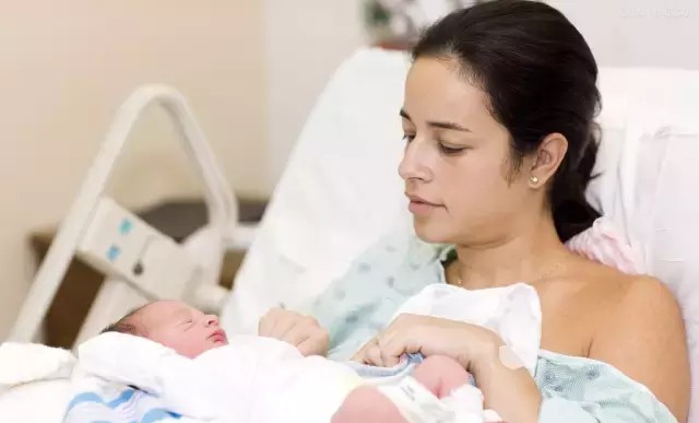 为什么明星都剖腹产(剖腹产的女星名单)  第3张