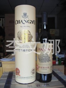 ​罗萨干红葡萄酒橡木桶(巴罗萨设拉子干红葡萄酒)