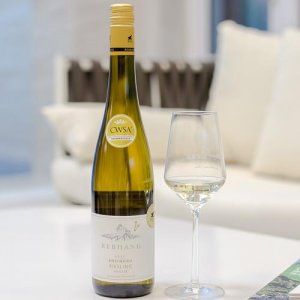 ​芳香庄园雷司令干白葡萄酒价格(梅卡庄园雷司令干白葡萄酒多少钱)