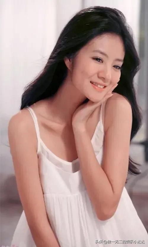 安以轩最新照片(时尚教主安以轩近照)