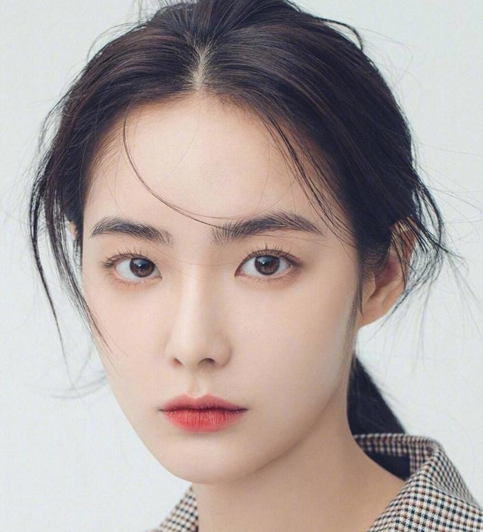 女生“脸型”排行榜：圆脸第一，鹅蛋脸气质出挑，你的上榜了吗